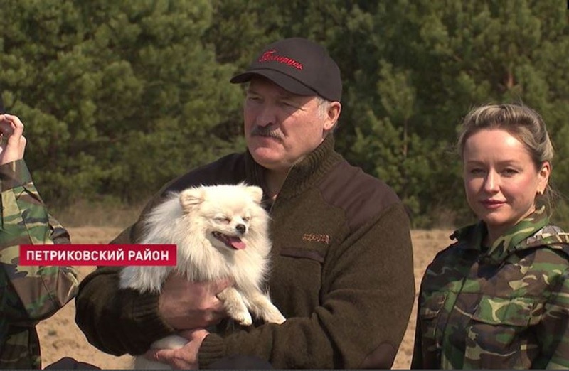 lukashenko and his dog