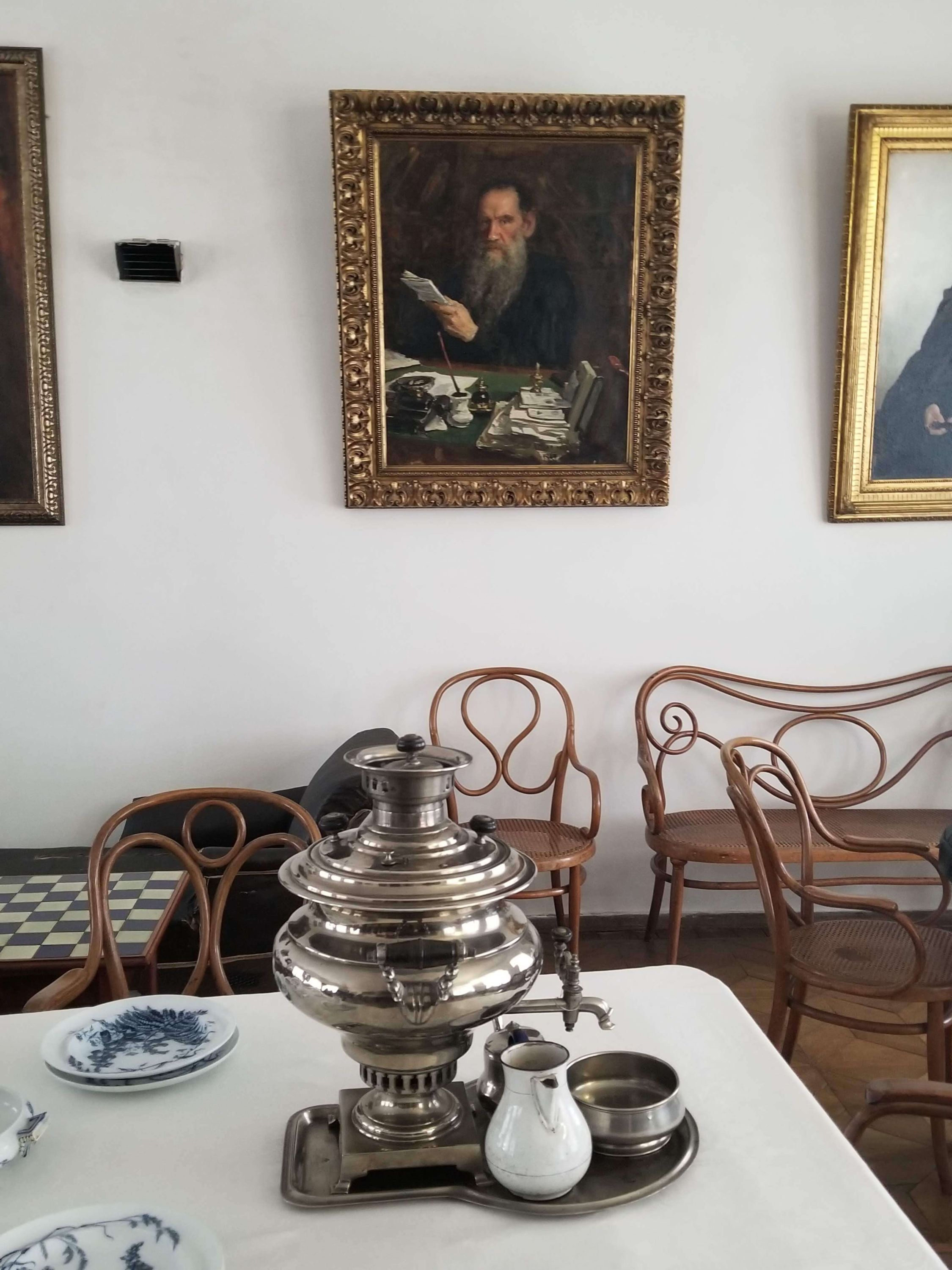 Tolstoy's house with samovar