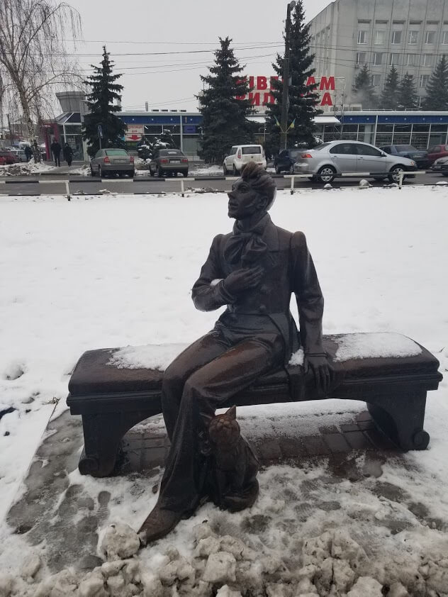 Gogol statue in Myrhorod