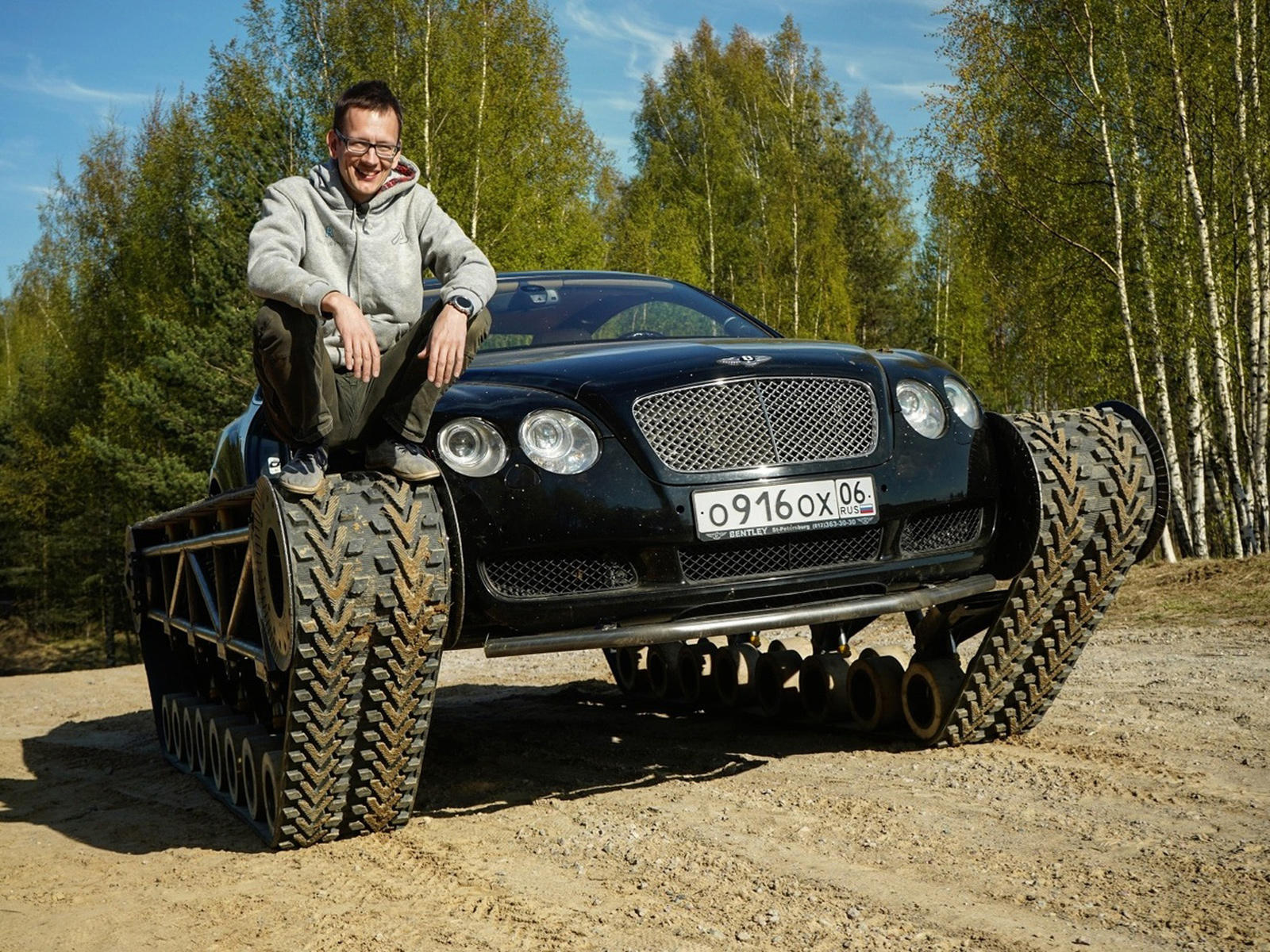 Bentley tank