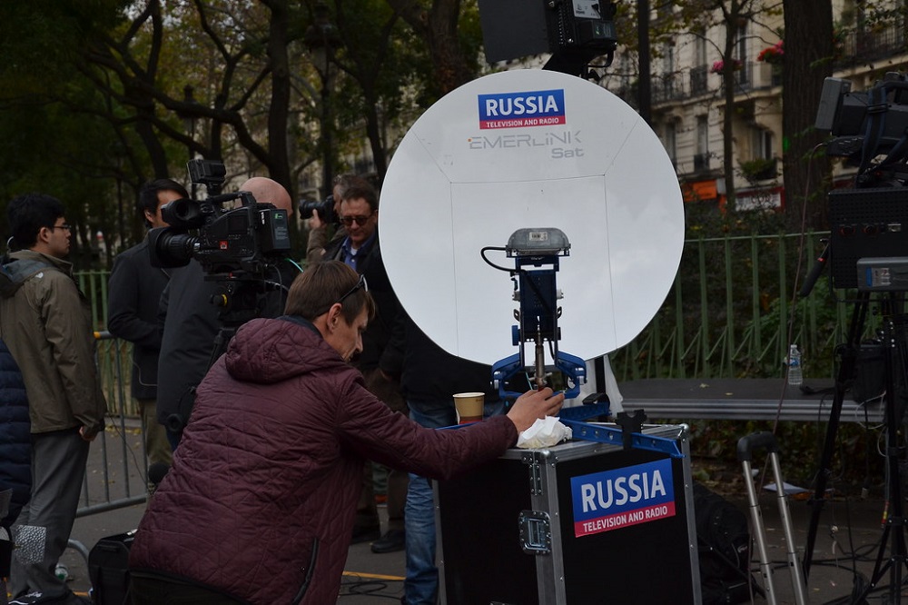 Russian TV in Paris