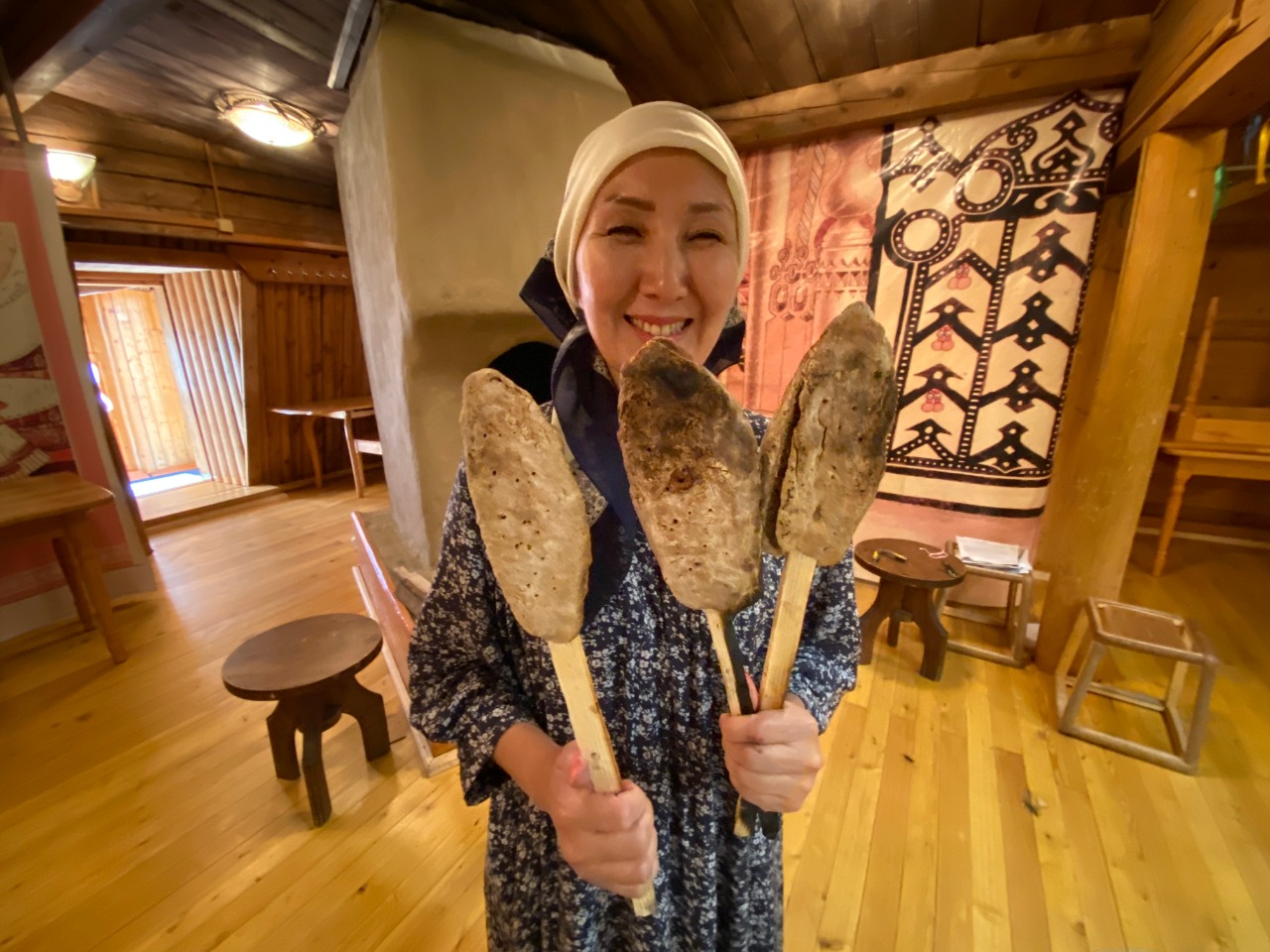 Туяра и якутский хлеб