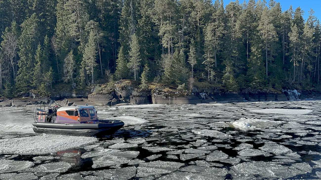 Hovercraft on Russian lake.