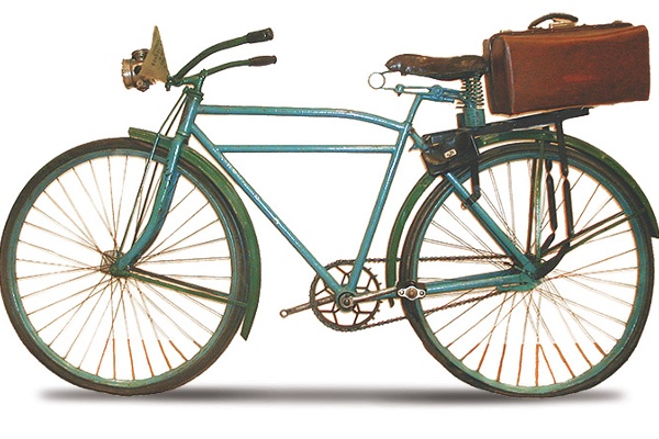 Around the USSR in 1,109 Days