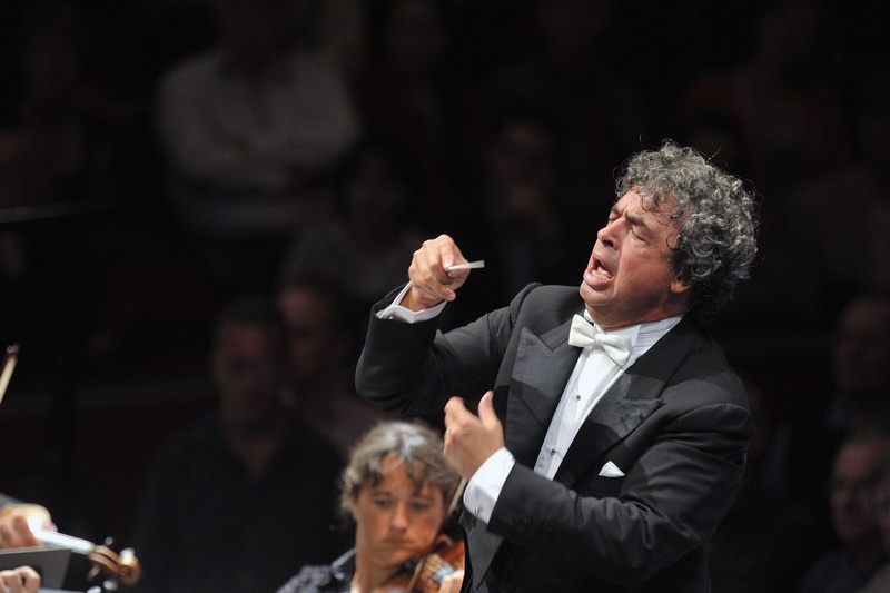 Semyon Bychkov conducts Tchaikovsky
