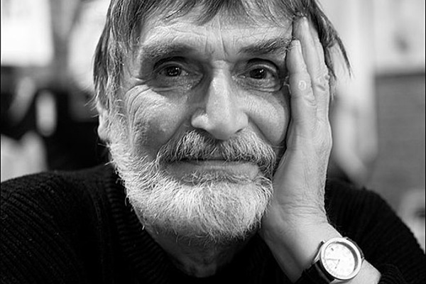 Sending Smiles from the Soviet Union