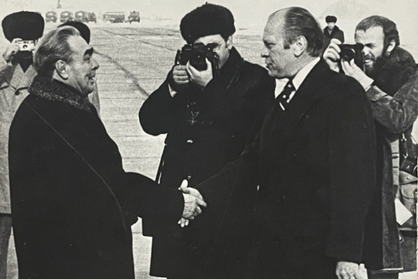 Frenemy Moments: Soviet-American Conversations in Cold War Photographs