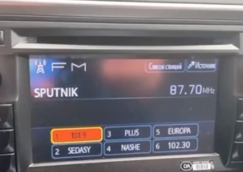 Ukrainians Hack the Airwaves