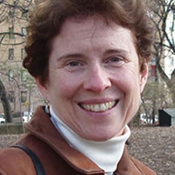 Nora Favorov