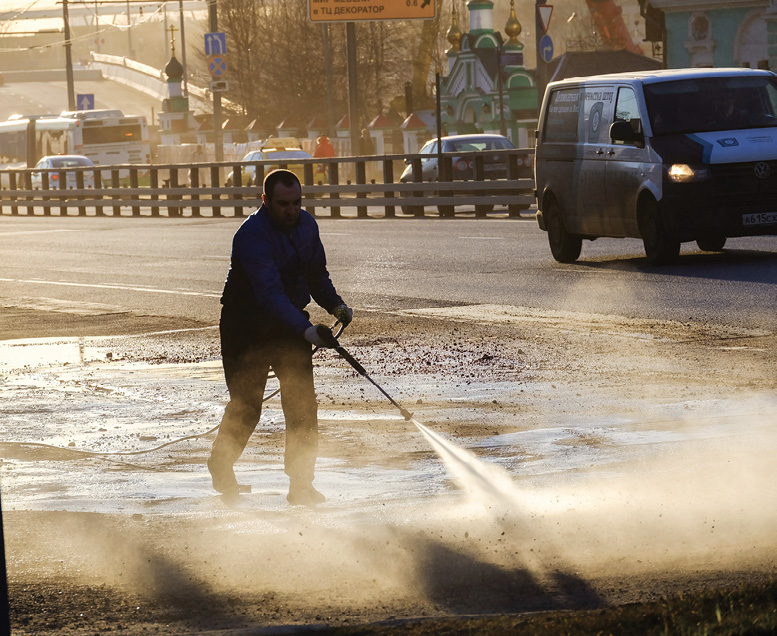 Dirt, Tourists, and Tsars