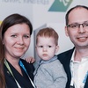 Competing for Leadership Prizes is a Family Affair
