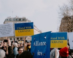 Facts and Figures From the War: Losses and Ukrainian Refugees