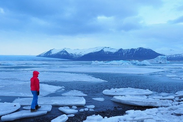 Fishermen on Thin Ice