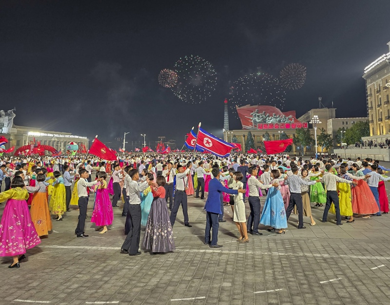 Why Russians Like Traveling to the 'Hermit Kingdom'
