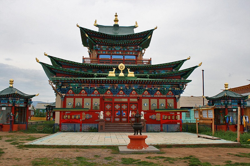 Buddhists Build Military Temple