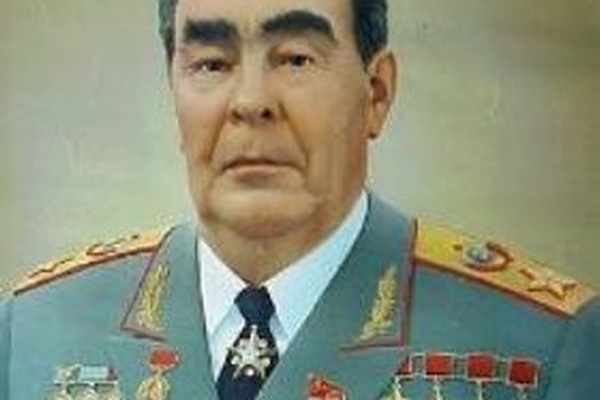 10 Things (And 5 Jokes) You Didn't Know About Brezhnev