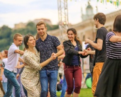 American Folk Dance? Ukrainians Can Swing It.